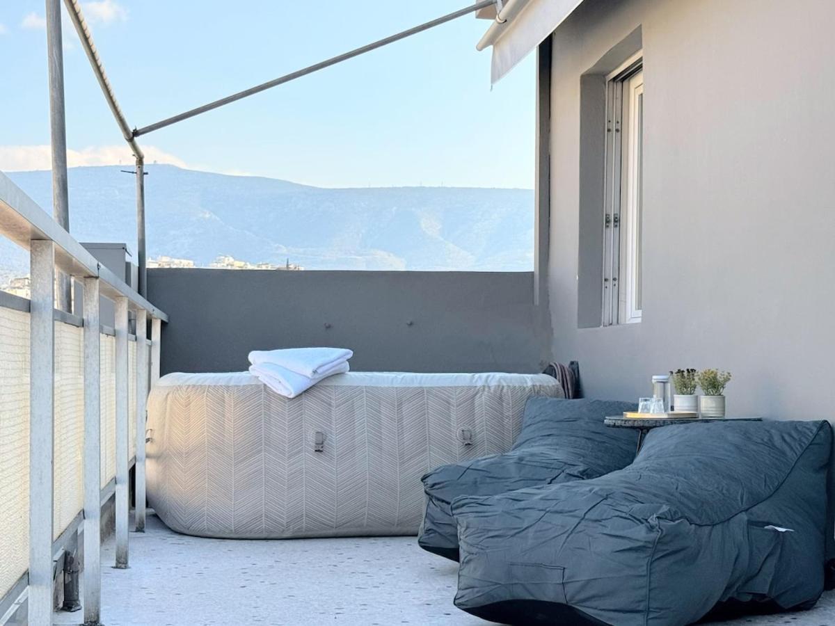 Lovely Apt W/Heated Jacuzzi &Full Acropolis View Athen Exterior foto